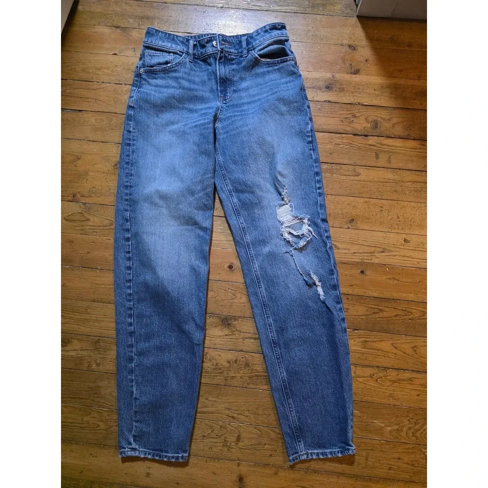 Old Navy Sky Hi Straight Distressed High Rise Jeans Medium Wash Blue‎ Denim 4